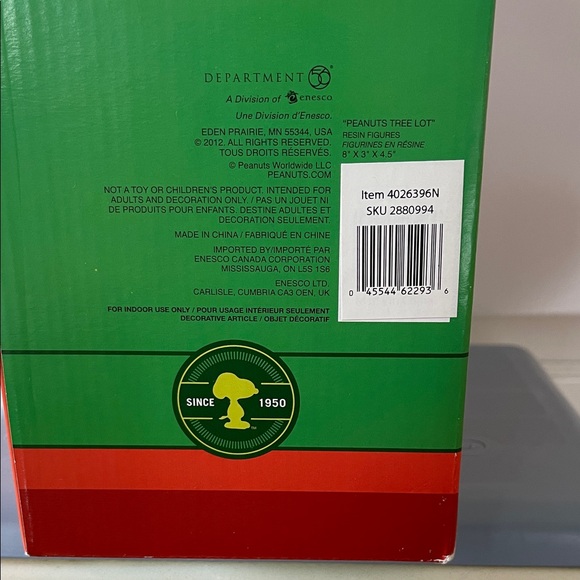 Department 56 “Peanuts Tree Lot” Set - Picture 3 of 14